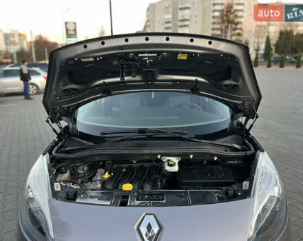 Сірий Рено Гранд Сценік, об'ємом двигуна 1.6 л та пробігом 238 тис. км за 8700 $, фото 37 на Automoto.ua