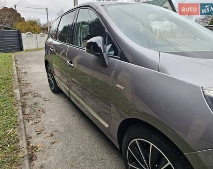 Серый Рено Гранд Сценик, объемом двигателя 1.6 л и пробегом 217 тыс. км за 8900 $, фото 3 на Automoto.ua