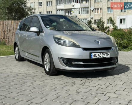 Серый Рено Гранд Сценик, объемом двигателя 1.46 л и пробегом 238 тыс. км за 8500 $, фото 2 на Automoto.ua