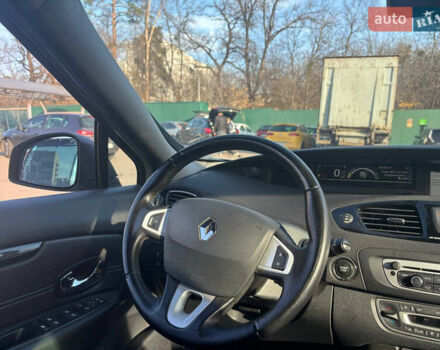 Серый Рено Гранд Сценик, объемом двигателя 1.46 л и пробегом 272 тыс. км за 8999 $, фото 8 на Automoto.ua
