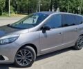 Серый Рено Гранд Сценик, объемом двигателя 1.5 л и пробегом 249 тыс. км за 9500 $, фото 1 на Automoto.ua