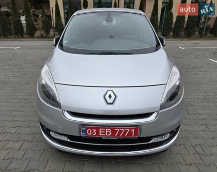 Сірий Рено Гранд Сценік, об'ємом двигуна 1.5 л та пробігом 230 тис. км за 8650 $, фото 4 на Automoto.ua
