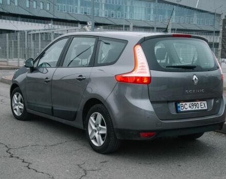 Сірий Рено Гранд Сценік, об'ємом двигуна 1.5 л та пробігом 281 тис. км за 9400 $, фото 1 на Automoto.ua