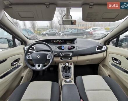 Сірий Рено Гранд Сценік, об'ємом двигуна 1.5 л та пробігом 238 тис. км за 8700 $, фото 27 на Automoto.ua