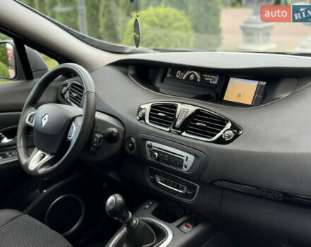 Рено Гранд Сценик 2012 в Стрые на Automoto.ua Серый Рено Гранд Сценик, объемом двигателя 1.5 л и пробегом 239 тыс. км за 9350 $, фото 55 на Automoto.ua