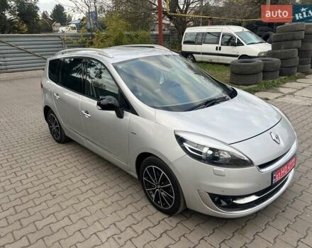 Серый Рено Гранд Сценик, объемом двигателя 1.5 л и пробегом 178 тыс. км за 10300 $, фото 1 на Automoto.ua