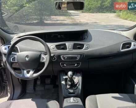 Сірий Рено Гранд Сценік, об'ємом двигуна 1.46 л та пробігом 240 тис. км за 7800 $, фото 13 на Automoto.ua