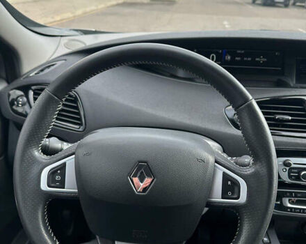 Серый Рено Гранд Сценик, объемом двигателя 1.6 л и пробегом 226 тыс. км за 8800 $, фото 18 на Automoto.ua