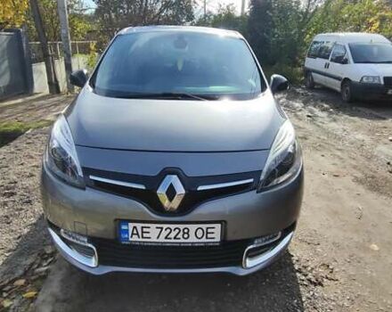 Сірий Рено Гранд Сценік, об'ємом двигуна 1.46 л та пробігом 250 тис. км за 8500 $, фото 31 на Automoto.ua