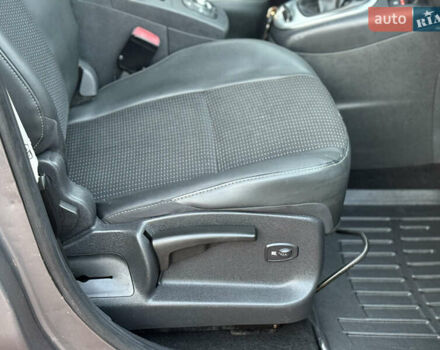 Серый Рено Гранд Сценик, объемом двигателя 2 л и пробегом 241 тыс. км за 10450 $, фото 38 на Automoto.ua