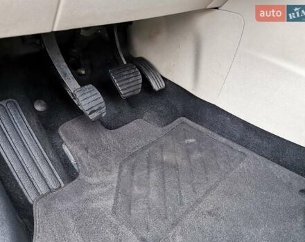 Сірий Рено Гранд Сценік, об'ємом двигуна 1.5 л та пробігом 238 тис. км за 8700 $, фото 29 на Automoto.ua