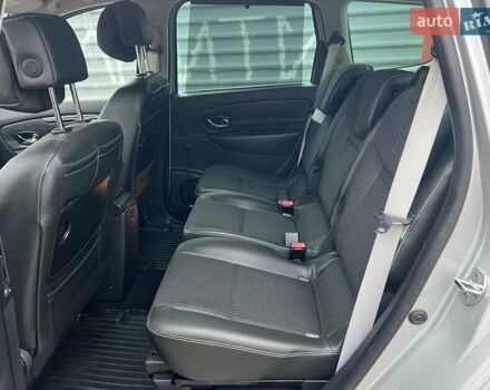 Серый Рено Гранд Сценик, объемом двигателя 1.5 л и пробегом 178 тыс. км за 10300 $, фото 34 на Automoto.ua