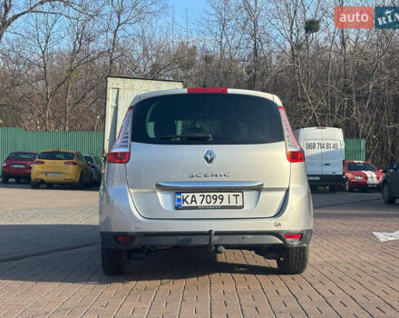 Серый Рено Гранд Сценик, объемом двигателя 1.46 л и пробегом 272 тыс. км за 8999 $, фото 3 на Automoto.ua