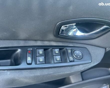 Серый Рено Гранд Сценик, объемом двигателя 1.5 л и пробегом 281 тыс. км за 9740 $, фото 12 на Automoto.ua