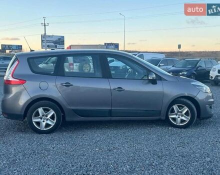 Серый Рено Гранд Сценик, объемом двигателя 1.5 л и пробегом 281 тыс. км за 9740 $, фото 9 на Automoto.ua