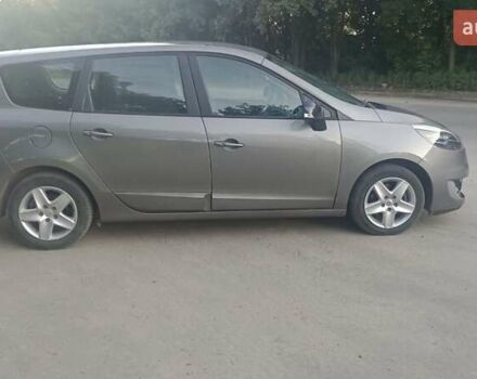 Сірий Рено Гранд Сценік, об'ємом двигуна 1.46 л та пробігом 252 тис. км за 8800 $, фото 20 на Automoto.ua