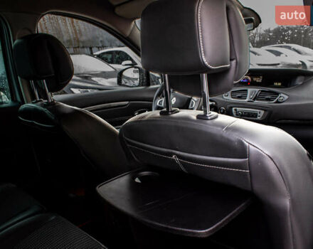 Серый Рено Гранд Сценик, объемом двигателя 1.46 л и пробегом 344 тыс. км за 7900 $, фото 24 на Automoto.ua