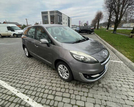 Серый Рено Гранд Сценик, объемом двигателя 1.46 л и пробегом 262 тыс. км за 7900 $, фото 6 на Automoto.ua