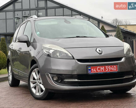 Серый Рено Гранд Сценик, объемом двигателя 1.6 л и пробегом 238 тыс. км за 9500 $, фото 41 на Automoto.ua