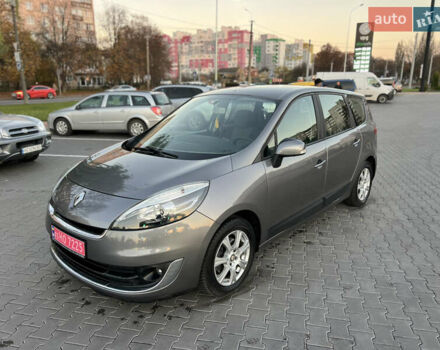 Сірий Рено Гранд Сценік, об'ємом двигуна 1.6 л та пробігом 238 тис. км за 8700 $, фото 40 на Automoto.ua