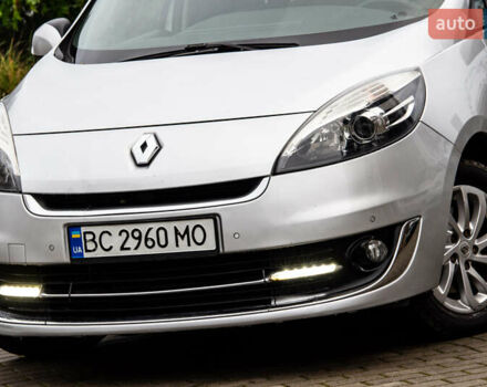 Серый Рено Гранд Сценик, объемом двигателя 1.46 л и пробегом 344 тыс. км за 7900 $, фото 8 на Automoto.ua