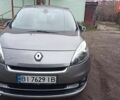 Сірий Рено Гранд Сценік, об'ємом двигуна 1.5 л та пробігом 230 тис. км за 8500 $, фото 1 на Automoto.ua