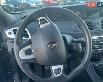 Серый Рено Гранд Сценик, объемом двигателя 1.5 л и пробегом 281 тыс. км за 9740 $, фото 23 на Automoto.ua