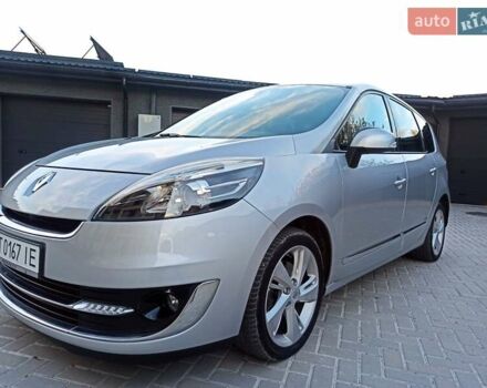 Серый Рено Гранд Сценик, объемом двигателя 1.6 л и пробегом 239 тыс. км за 8700 $, фото 5 на Automoto.ua