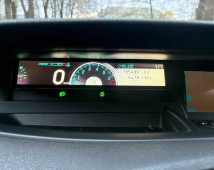 Серый Рено Гранд Сценик, объемом двигателя 1.4 л и пробегом 196 тыс. км за 7700 $, фото 16 на Automoto.ua