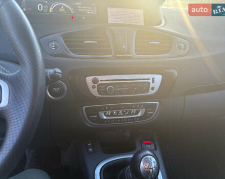 Серый Рено Гранд Сценик, объемом двигателя 1.5 л и пробегом 163 тыс. км за 8450 $, фото 1 на Automoto.ua