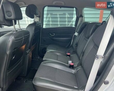 Серый Рено Гранд Сценик, объемом двигателя 1.5 л и пробегом 178 тыс. км за 10300 $, фото 38 на Automoto.ua