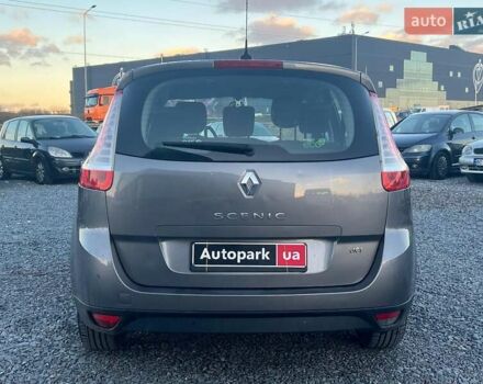 Серый Рено Гранд Сценик, объемом двигателя 1.5 л и пробегом 281 тыс. км за 9740 $, фото 6 на Automoto.ua