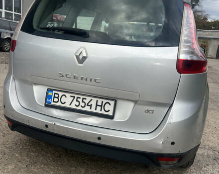 Серый Рено Гранд Сценик, объемом двигателя 1.5 л и пробегом 264 тыс. км за 7000 $, фото 7 на Automoto.ua