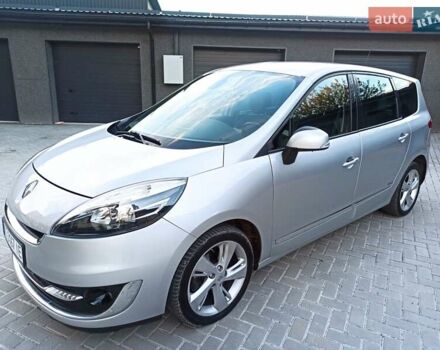 Серый Рено Гранд Сценик, объемом двигателя 1.6 л и пробегом 239 тыс. км за 8700 $, фото 26 на Automoto.ua