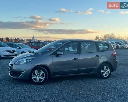 Серый Рено Гранд Сценик, объемом двигателя 1.5 л и пробегом 281 тыс. км за 9740 $, фото 3 на Automoto.ua