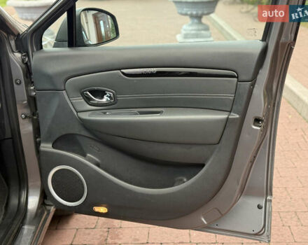 Серый Рено Гранд Сценик, объемом двигателя 1.5 л и пробегом 239 тыс. км за 8999 $, фото 57 на Automoto.ua