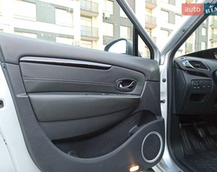 Серый Рено Гранд Сценик, объемом двигателя 1.6 л и пробегом 239 тыс. км за 8700 $, фото 59 на Automoto.ua