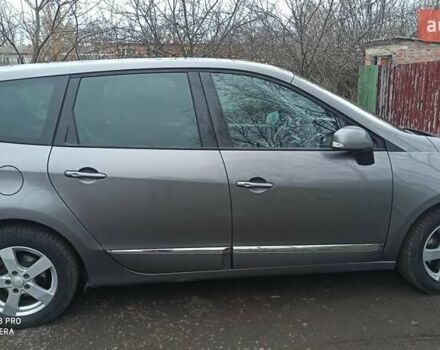 Сірий Рено Гранд Сценік, об'ємом двигуна 1.5 л та пробігом 230 тис. км за 8500 $, фото 3 на Automoto.ua