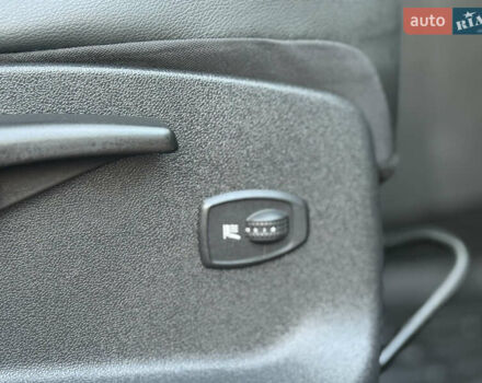 Серый Рено Гранд Сценик, объемом двигателя 2 л и пробегом 241 тыс. км за 10450 $, фото 43 на Automoto.ua