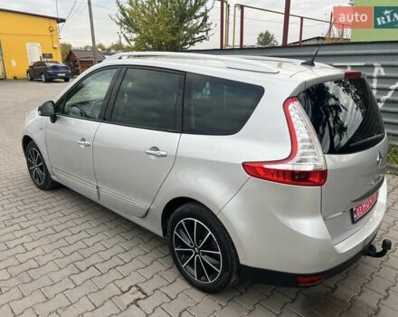 Серый Рено Гранд Сценик, объемом двигателя 1.5 л и пробегом 178 тыс. км за 10300 $, фото 15 на Automoto.ua