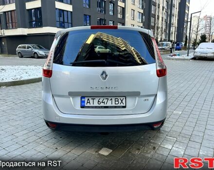 Серый Рено Гранд Сценик, объемом двигателя 1.5 л и пробегом 275 тыс. км за 7000 $, фото 3 на Automoto.ua