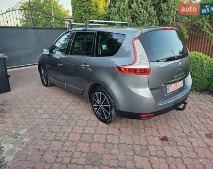 Сірий Рено Гранд Сценік, об'ємом двигуна 1.6 л та пробігом 216 тис. км за 8800 $, фото 6 на Automoto.ua