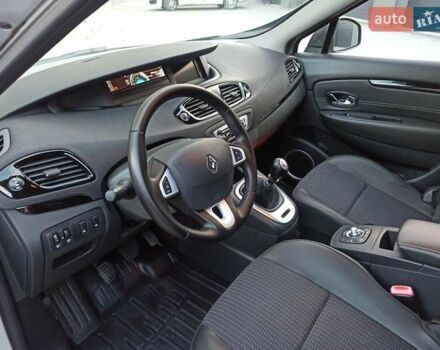 Серый Рено Гранд Сценик, объемом двигателя 1.6 л и пробегом 239 тыс. км за 8700 $, фото 53 на Automoto.ua