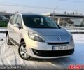 Сірий Рено Гранд Сценік, об'ємом двигуна 1.5 л та пробігом 20000 тис. км за 7200 $, фото 1 на Automoto.ua