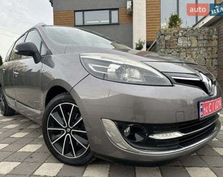 Серый Рено Гранд Сценик, объемом двигателя 1.6 л и пробегом 229 тыс. км за 10650 $, фото 19 на Automoto.ua