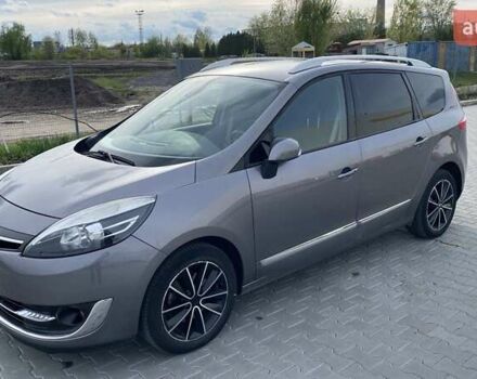 Серый Рено Гранд Сценик, объемом двигателя 1.5 л и пробегом 307 тыс. км за 10000 $, фото 5 на Automoto.ua