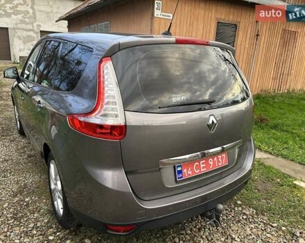 Серый Рено Гранд Сценик, объемом двигателя 1.2 л и пробегом 237 тыс. км за 7799 $, фото 7 на Automoto.ua