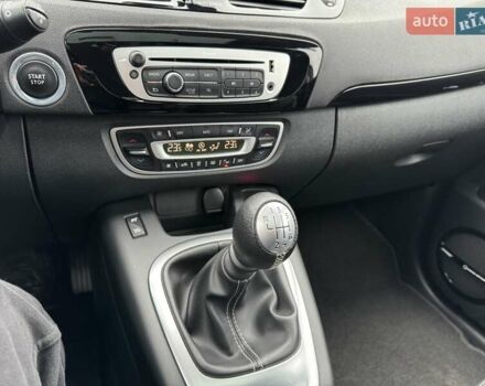 Сірий Рено Гранд Сценік, об'ємом двигуна 1.5 л та пробігом 168 тис. км за 10950 $, фото 35 на Automoto.ua