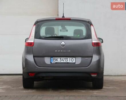 Серый Рено Гранд Сценик, объемом двигателя 1.6 л и пробегом 294 тыс. км за 7900 $, фото 7 на Automoto.ua