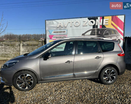 Серый Рено Гранд Сценик, объемом двигателя 1.6 л и пробегом 220 тыс. км за 9299 $, фото 5 на Automoto.ua